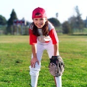 3rd grade girl in outfield